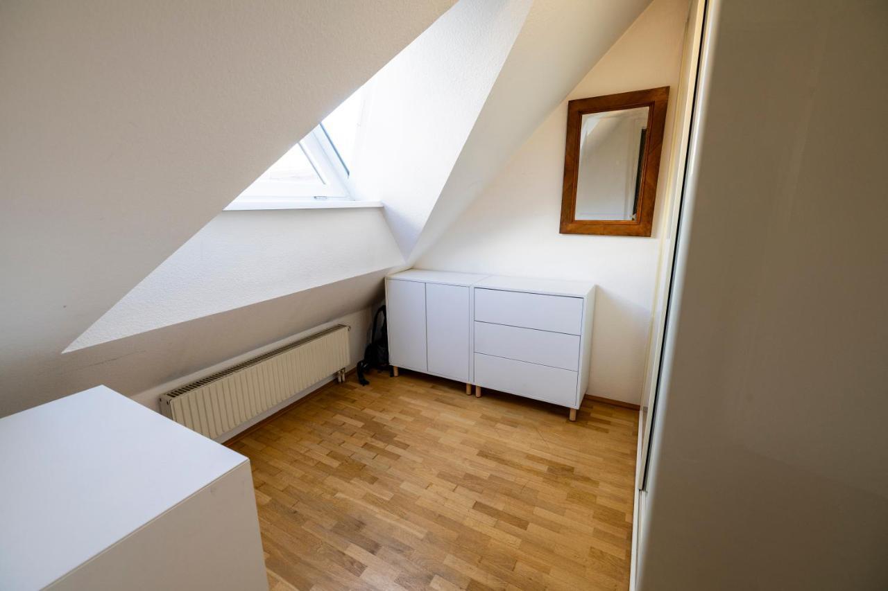 Luxurious Maisonette Apartment At The Heart Of Wina Bagian luar foto