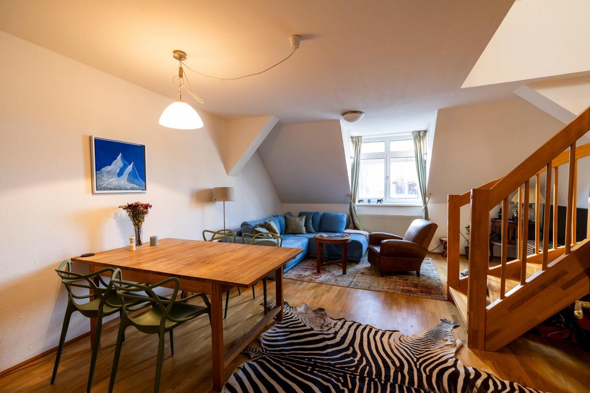 Luxurious Maisonette Apartment At The Heart Of Wina Bagian luar foto